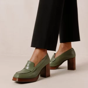 busy-dusty-olive-loafers-alohas-684358_3000x
