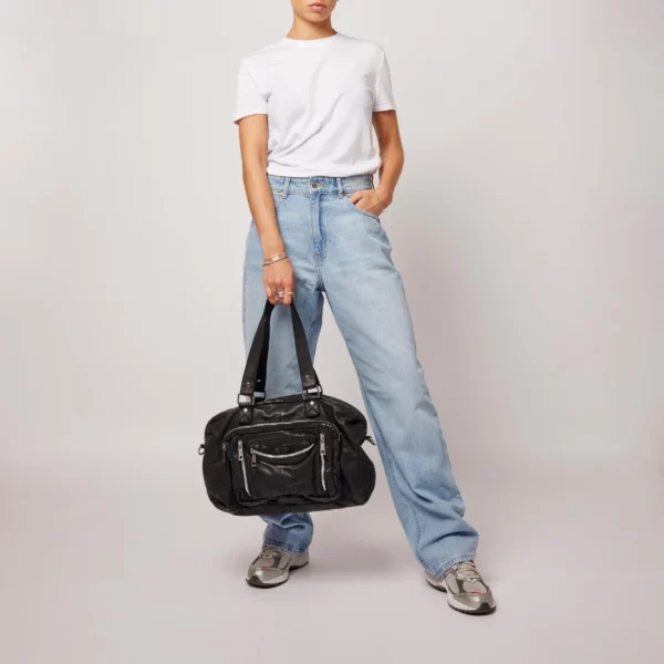 Núnoo Millie - Image 2
