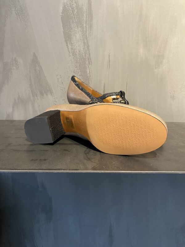 Audley Opal - Image 3