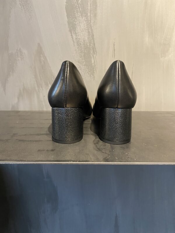 Audley Taker - Image 4