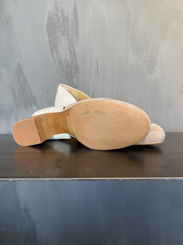 Audley Opal - Image 5