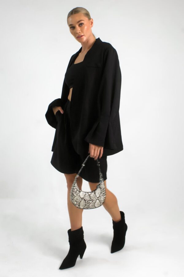 Svart Studio Jenny Shorts