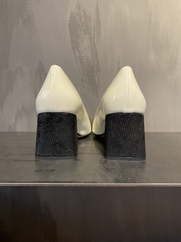 Audley Carli - Image 4