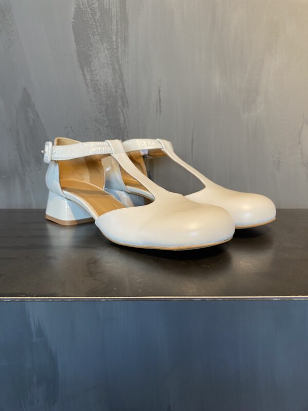 Audley Berta - Image 3