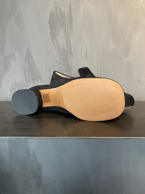 Audley Berta - Image 3